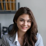 Sarah Tan